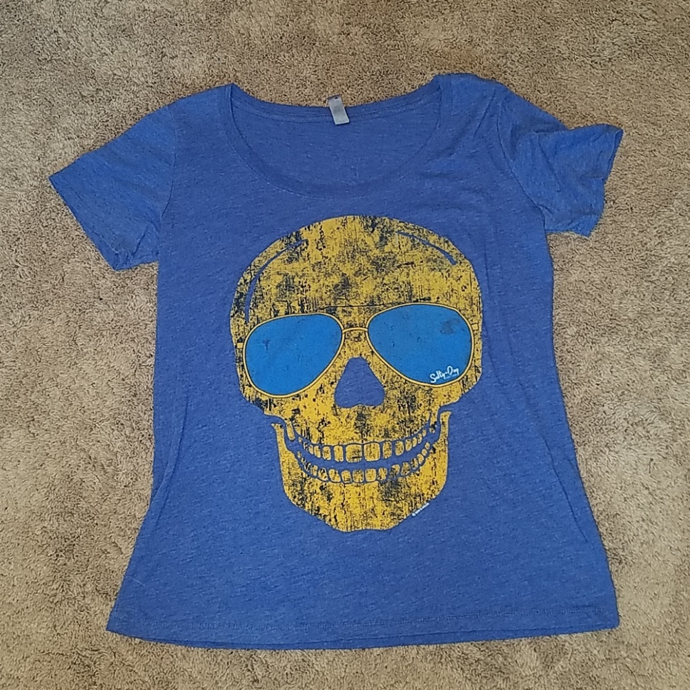 tee